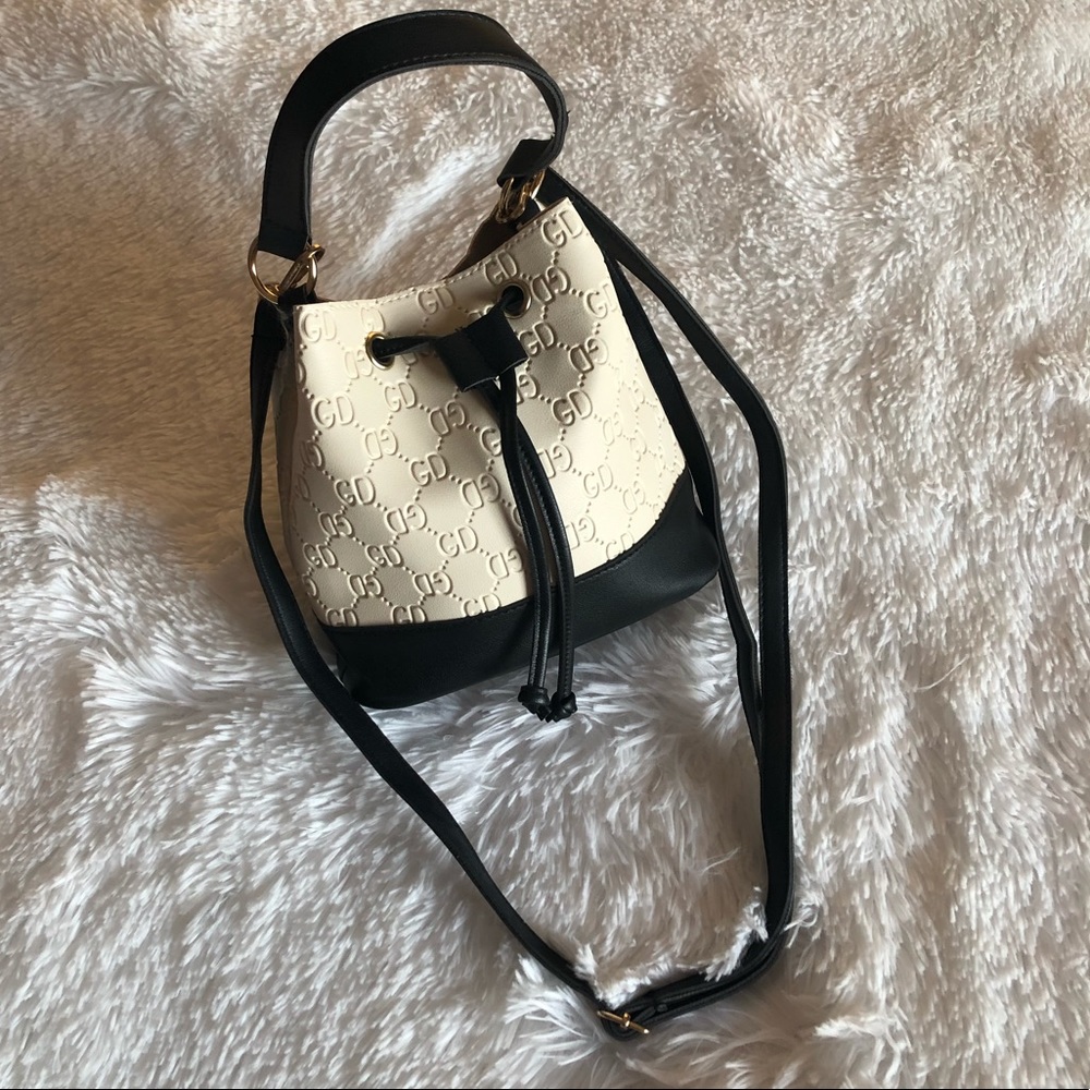 Crossbody Bag. NEW.   😍😍😍